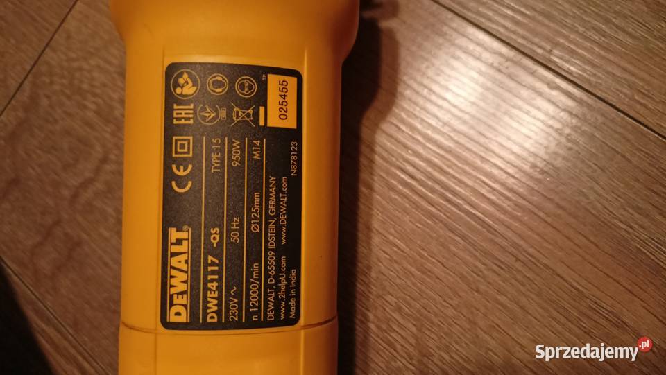 SZLIFIERKA KĄTOWA 950W 125MM DWE4117 DEWALT sprzedam