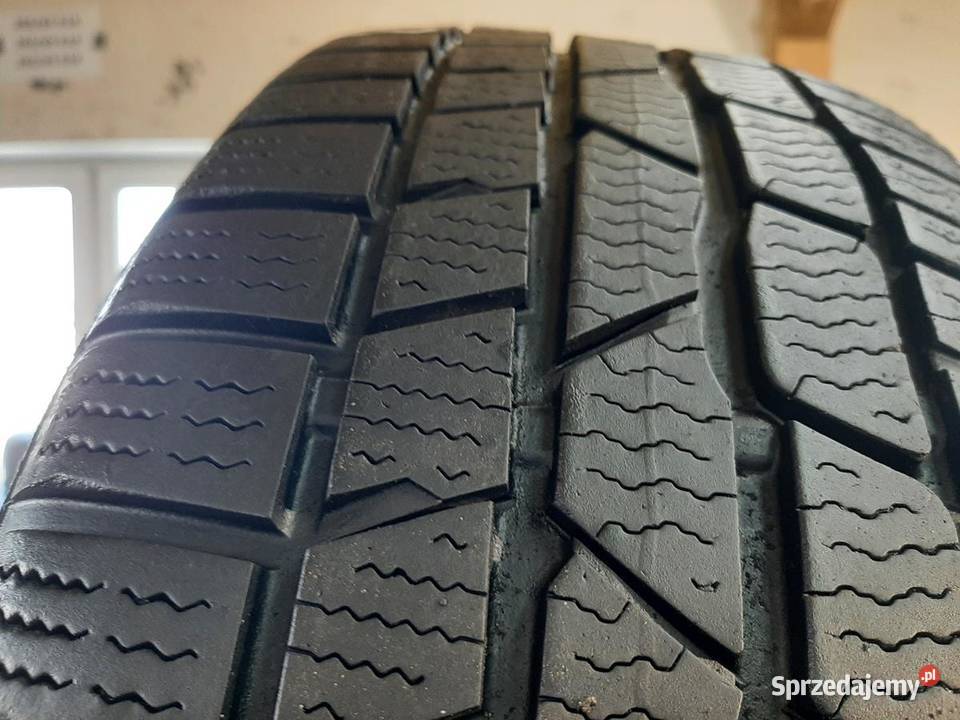 2x Opona UŻYWANA ZIMOWA 20550R17 CONTINENTA 150 H do 210 km/h