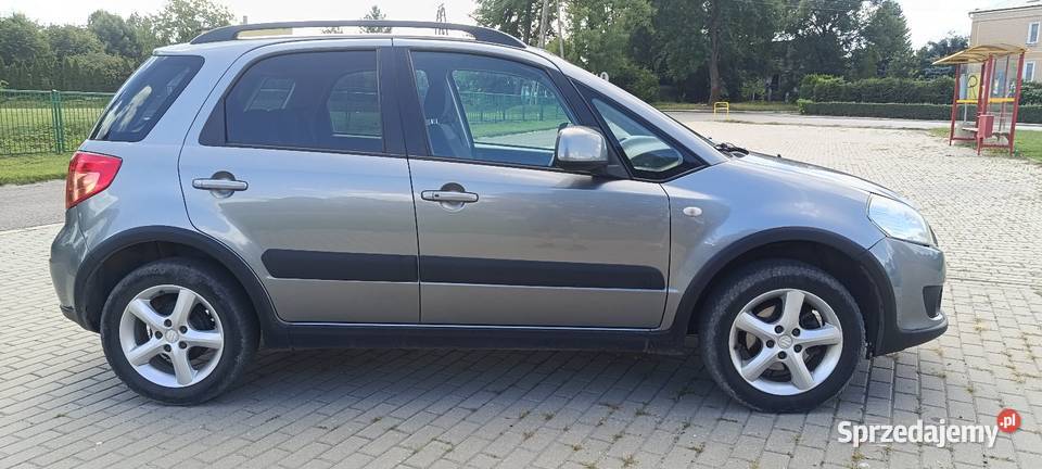 Suzuki SX4 4x4 16 LPG Rok produkcji 2009 Putnowice Wielkie