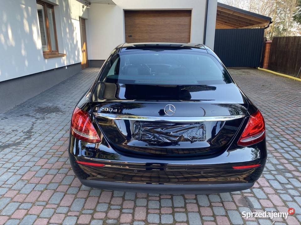 Mercedes e213 200d Sedan / Limuzyna