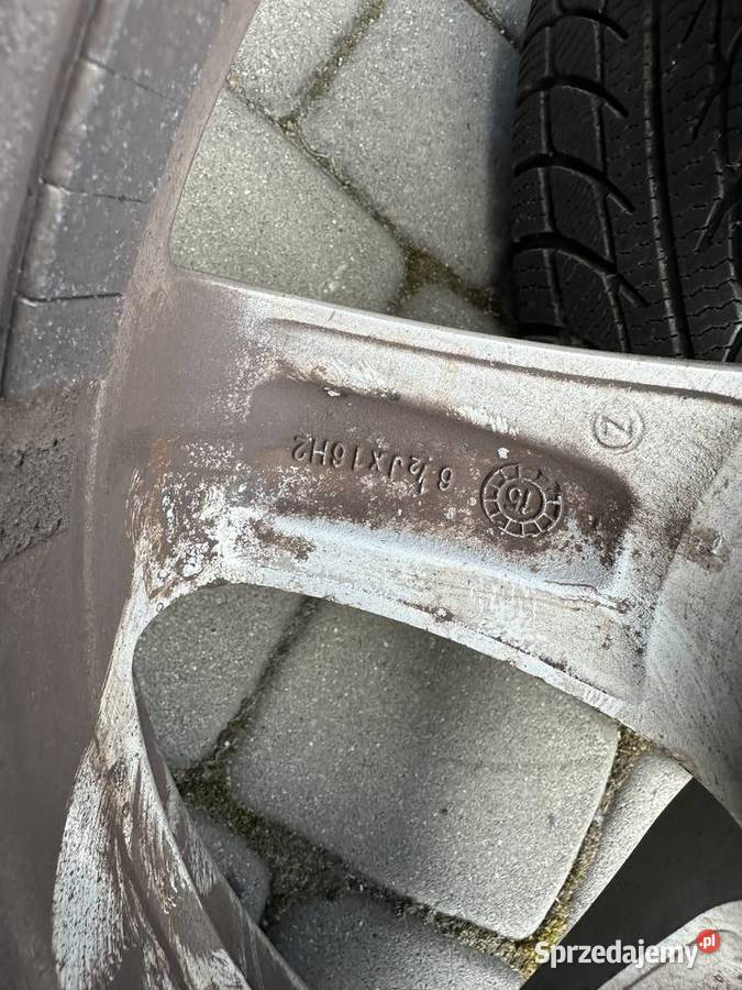 Felgi ENZO 5x108 16 i opony zimowe Samochodowe