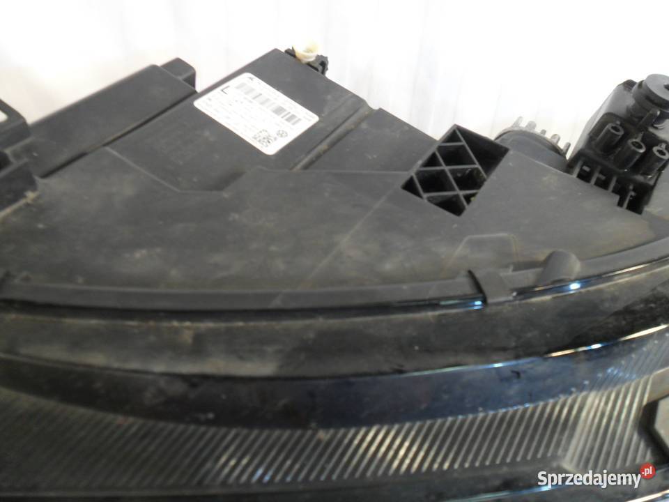 Volkswagen Tiguan II Lift reflektor lewy przedni Nowy Tomyśl