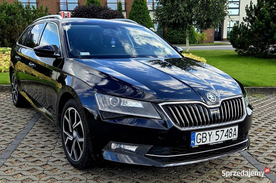 Skoda superb 2018 Polski Salon 180 kupiony w Polsce Kościerzyna sprzedam