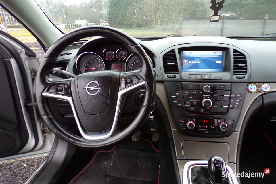 Opel Insignia Kombi 18Benz 140 Zarejestrowany VAT marża