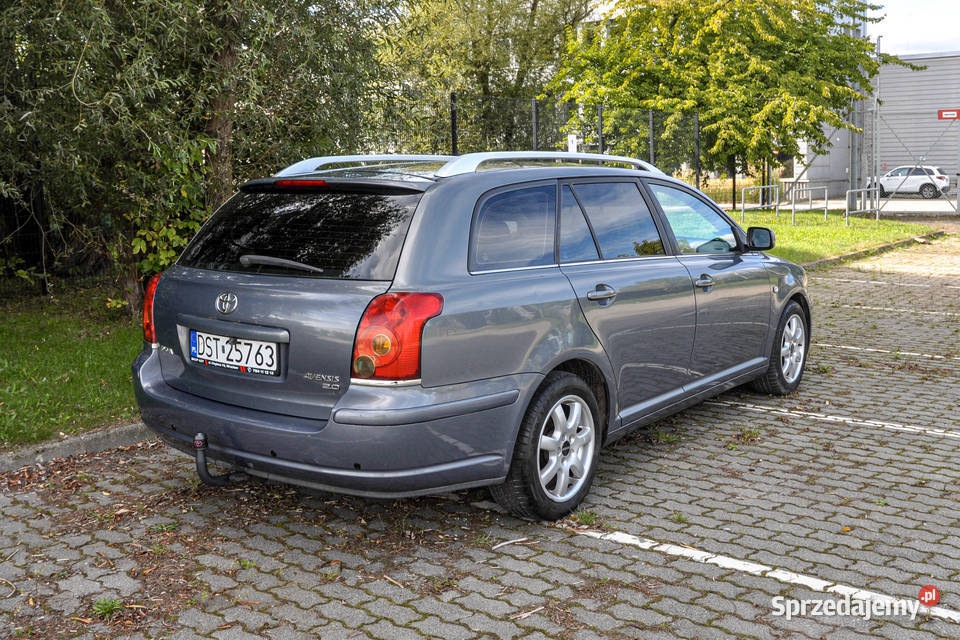 Toyota Avensis 20 147 Bezwypadkowa 1998cm3 Wrocław