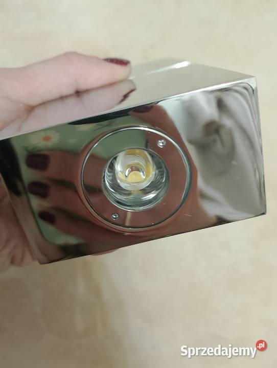 Lampa ścienna srebrna Częstochowa