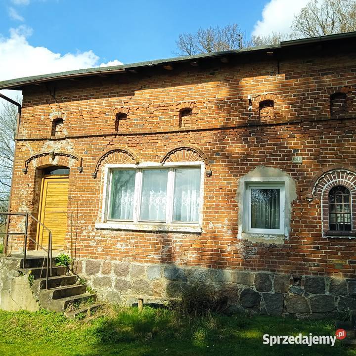Berkanowo sprzedam dom 40 km od Kołobrzegu  w cenie działki