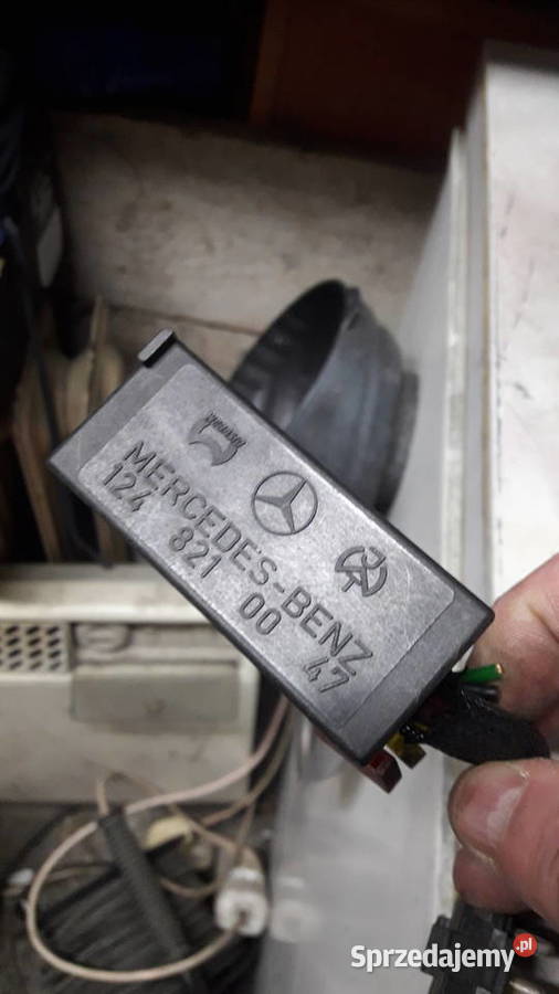 Mercedes W124 W201 W202 przekaźniki różne przekaźniki Części Gdańsk sprzedam