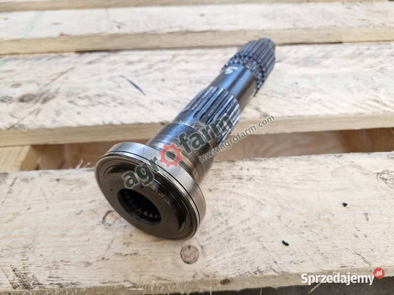 Wałek sprzęgłowy Massey Ferguson 5425 6260 Byków