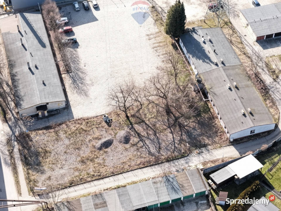 Działka inwestycyjna z budynkiem 1742 m Rybnik