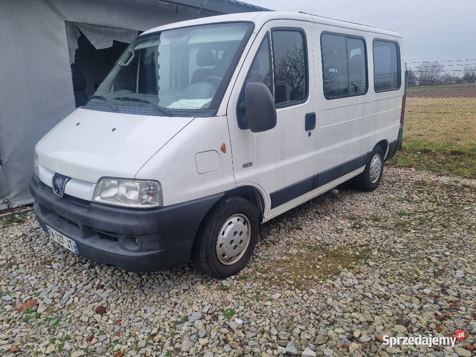 Peugeot Boxer 28 D 9Osobowy Klima ładny Przeworsk