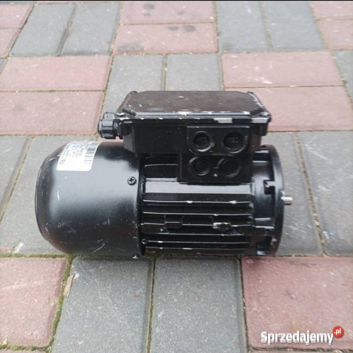 Silnik elektryczny WEISS 55 AZKA 63L8T
00901kw Nowy Tomyśl