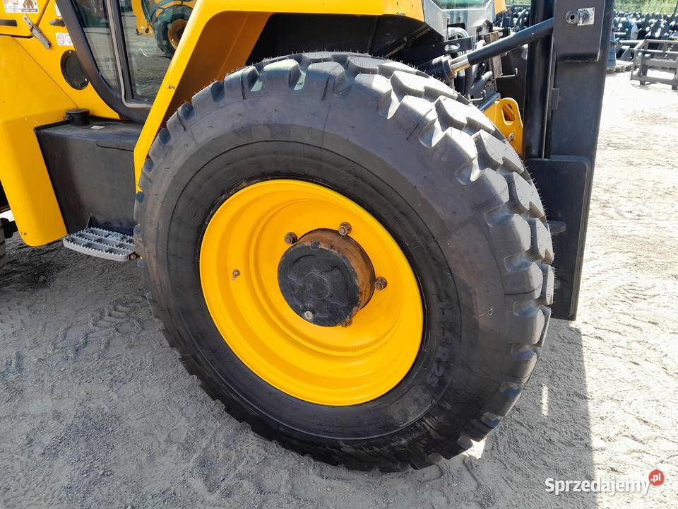 JCB 9304 2020R WÓZEK WIDŁOWY TRIPLEX TERENOWY Krotoszyn