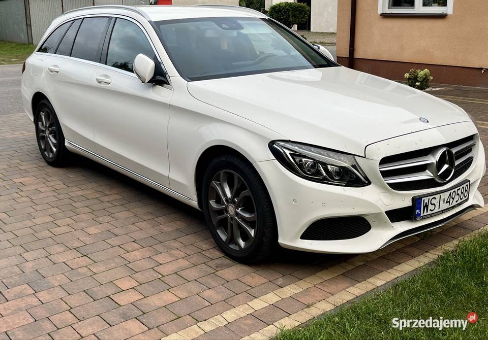 MercedesBenz C klasa 4MATIC 2016r SALON 180kkm