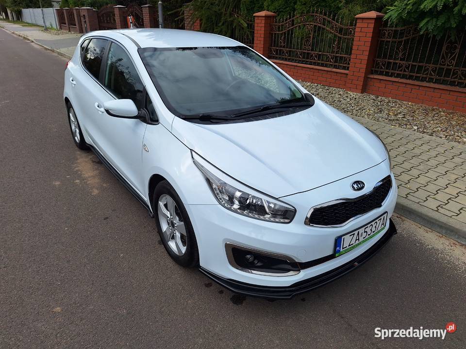 KIA CEED Niski przebieg Świetny stan Bez wkładu tempomat Zamość