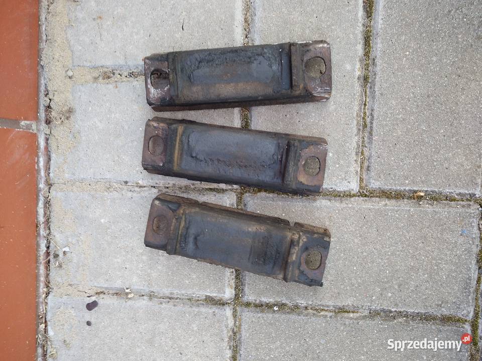 Boczne mocowanie silnika do ZastawaJUGO 55 osobowe Zawieszenie silnika