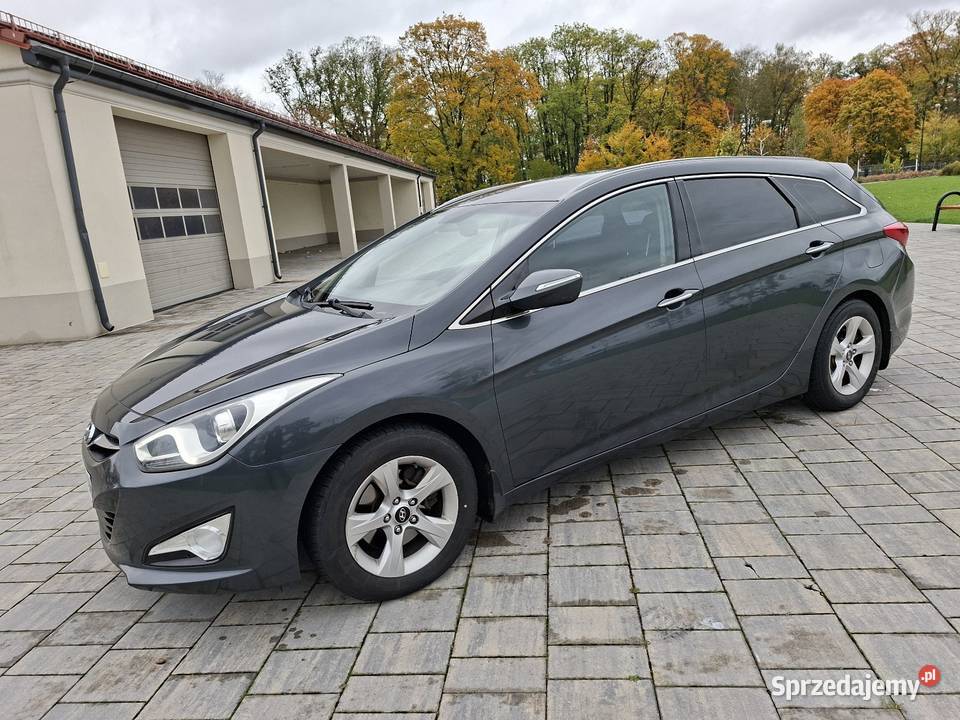 Hyundai I40 17crdi 136 2011r sprzedam