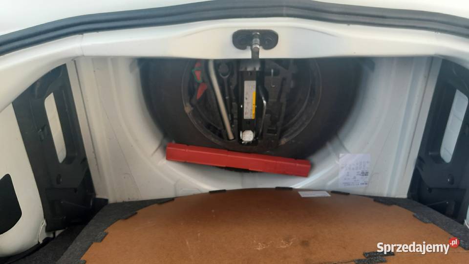 Volkswagen up move 10 60 biały 5 drzwi używany nieuszkodzony Lębork