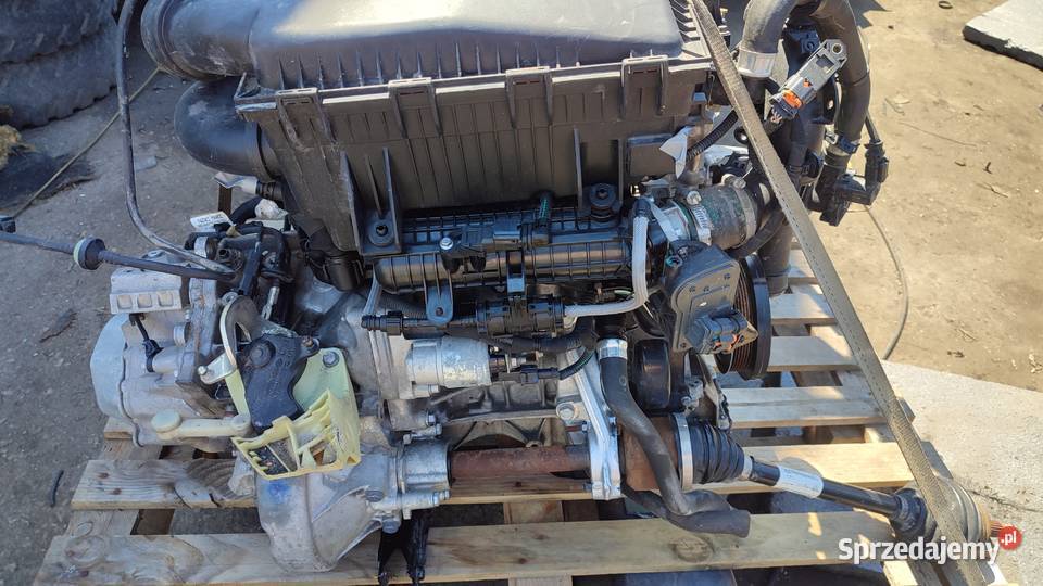 CITROEN C3 III 16 24 Silnik kompletny 12 THP kod osobowe