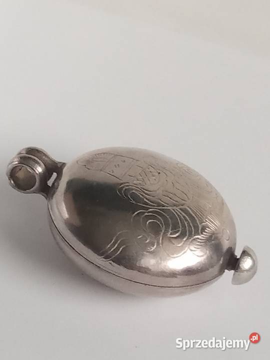 Piękna srebrna zawieszka sekretnik stare srebro Wrocław