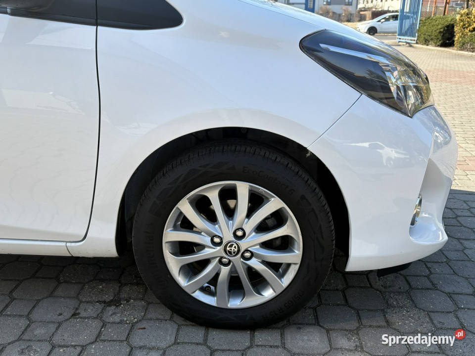 Toyota Yaris 13 99 KameraBluetooth Gwarancja III Yaris Tarnowskie Góry