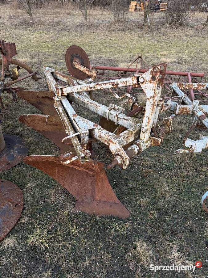 Pługi 3 skibowe Mąkosy Nowe