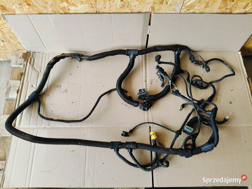 CLAAS AXION 840 CMATIC A09 13R 240 WIĄZKA Stalewo