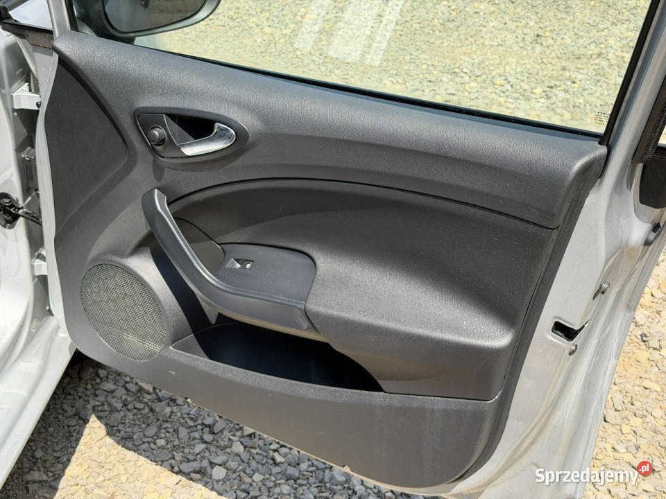 Seat Ibiza nieuszkodzony Częstochowa sprzedam