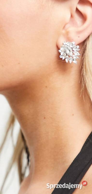 Subtelne bogato zdobione kolczyki biznesowe z Dodatki Kraków