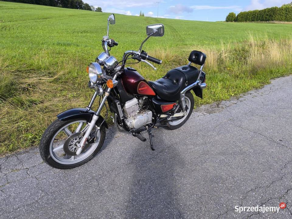 3x Hyosung GA 125 niski przebieg części papiery metalic Iłowa