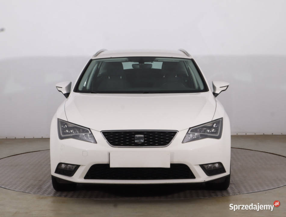 Seat Leon 16 TDI nieuszkodzony mazowieckie Piaseczno