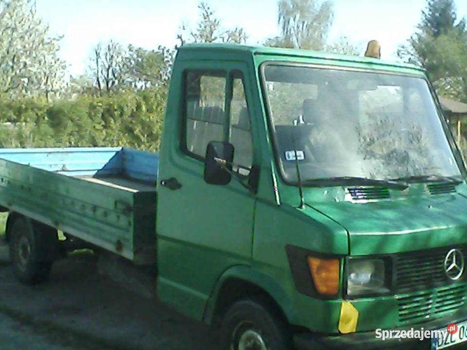 Mercedes 207 Kaczka Gorzów Wielkopolski