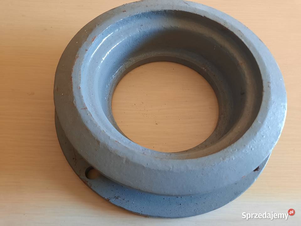 Koło pasowe napędzające alternator mocowane do Świecie