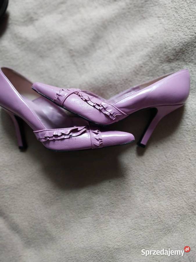 DOROTHY PERKINS Filigranowe buciki Przemków