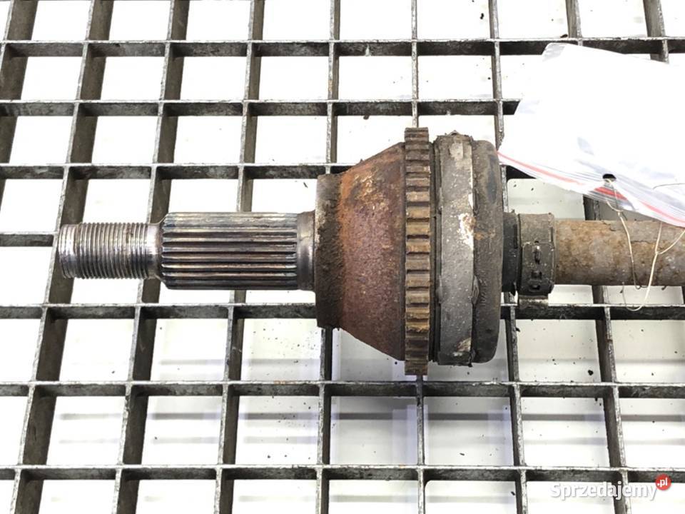 PÓŁOŚ LEWY TYŁ DACIA DUSTER 16 115 Hatchback sprzedam