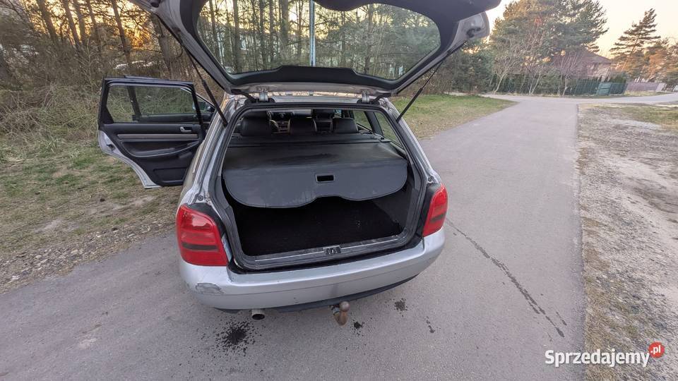 audi A4 b5 Avant 2000r 18 pb 125 przebieg 322 elektryczne lusterka Jaworzno