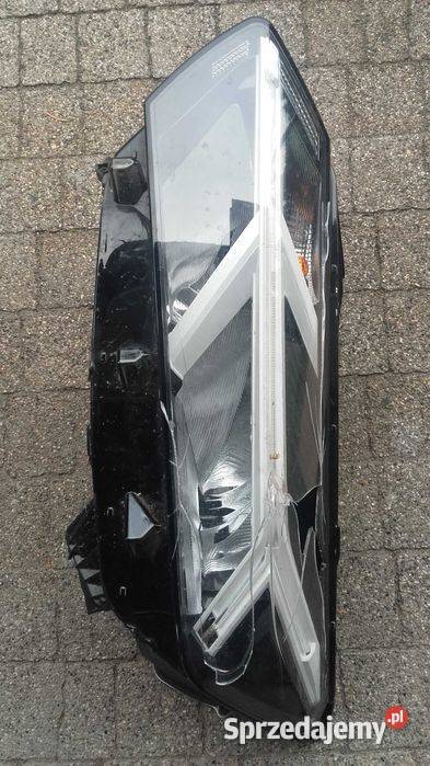 Dacia Sandero III lewa lampa przednia LED na sprzedam