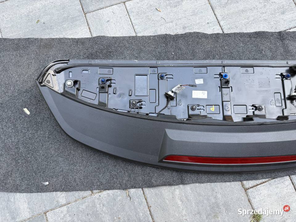 Spoiler klapy bagażnika Audi q3 2022 osobowe Sokołów Małopolski