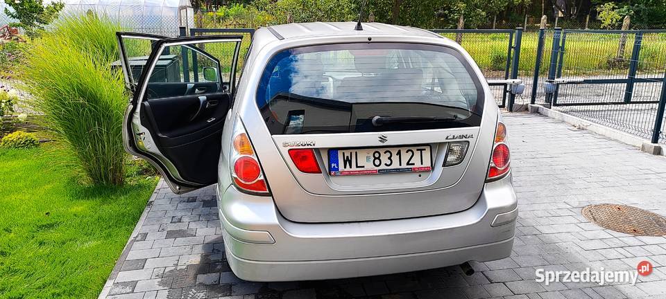 Sprzedam Suzuki Liana 16 benz 5d manualna