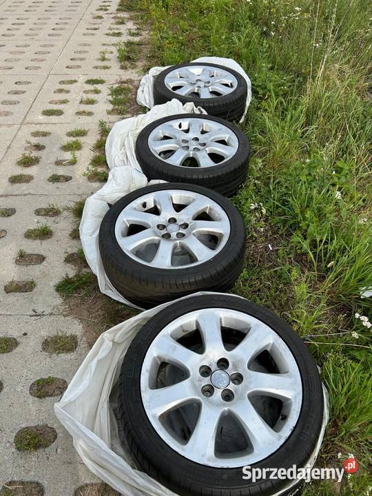 Oryginalne felgi aluminiowe Toyota 17 opony pomorskie Bobowo