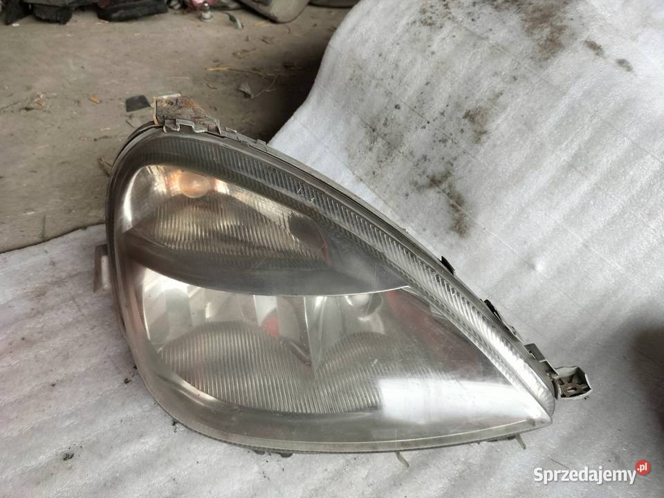 Mercedes W168 LAMPA PRAWA PRAWY PRZÓD Kamień-Kolonia