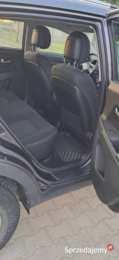 Sprzedam Kia Sportage 16 2013 r światła przeciwmgielne Samochody osobowe Sieradz