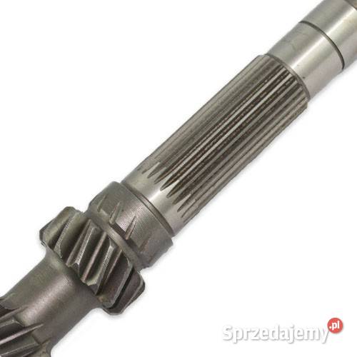 Wałek główny Kubota L02 10Tx26Tx13Tx10T sprzedam