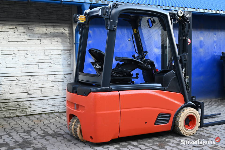 Wózek widłowy Linde E16 L Triplex 410 2013 6736 elektryczny Częstochowa