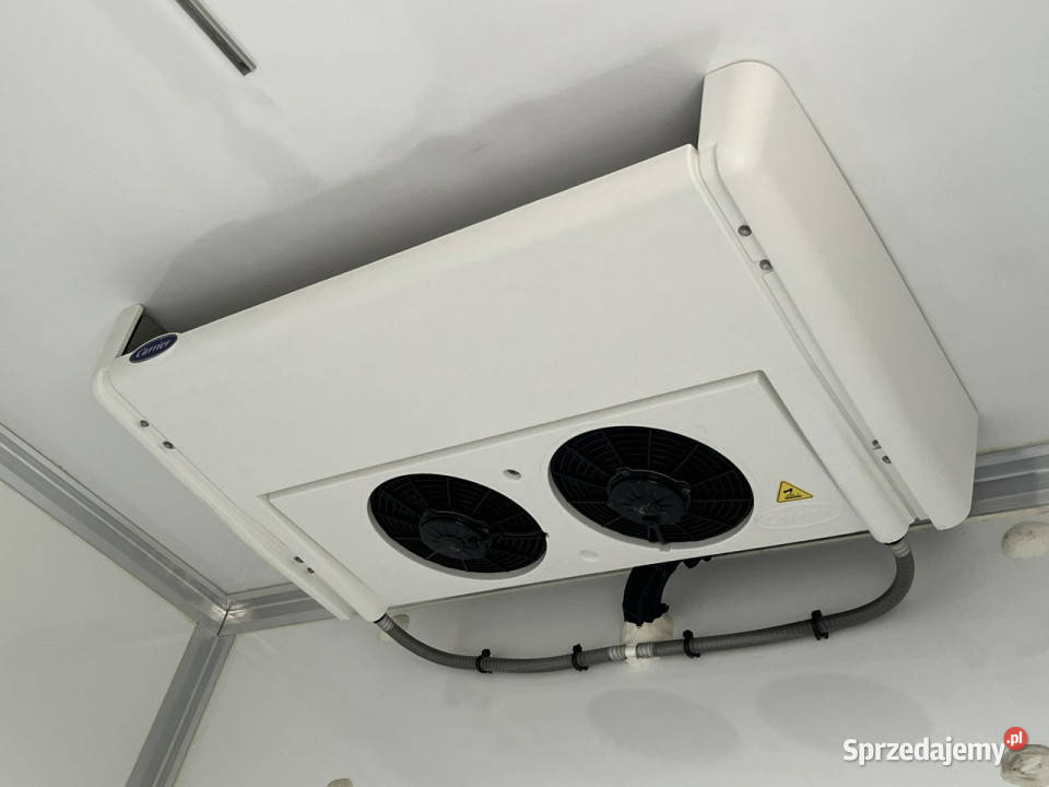 Iveco Daily 35S16 Mroźnia29C29CChłodnia Śieć230V ASR (kontrola trakcji) Daleszyce