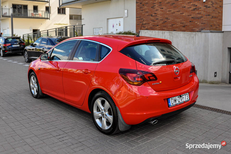 Opel Astra J 16T 180 LPG Bezwypadkowy Wrocław