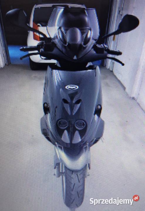 Nowa szyba do Malaguti Phantom 125200250 0304 r Piła