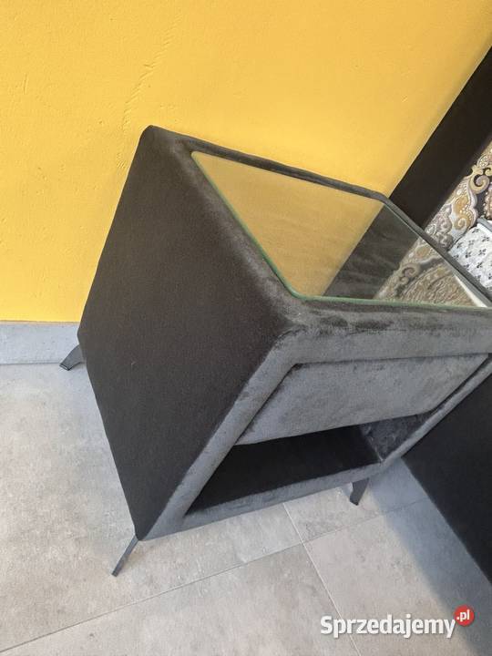 Łóżko tapicerowane 160x200 z pojemnikiem stolik Mława