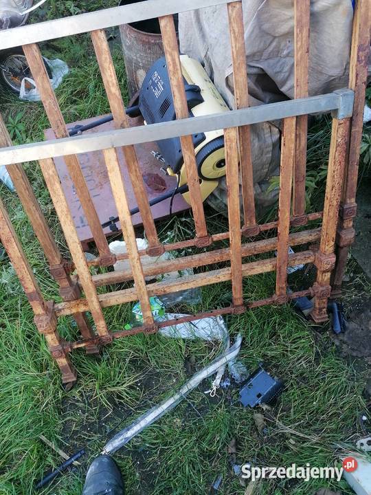 Łóżko dwa boki zabytkowe