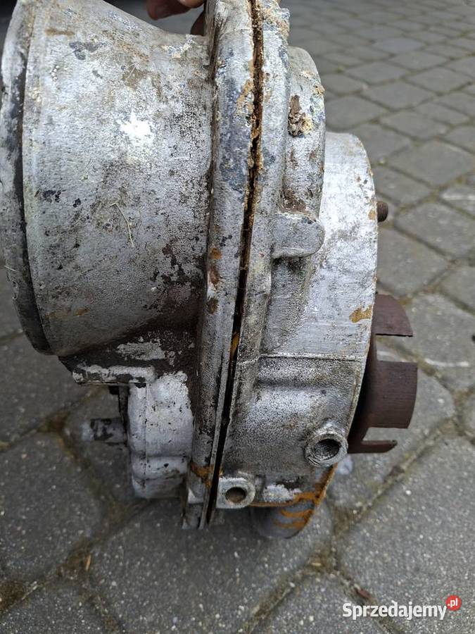 Kartery silnika WSK 125 plus pokrywa zaplonu łódzkie sprzedam